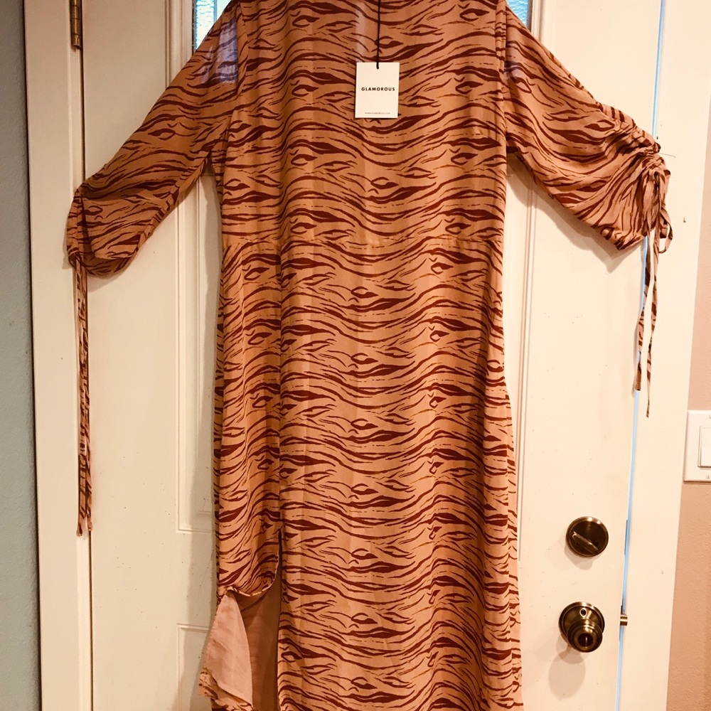 Dress - Picture 4 of 4